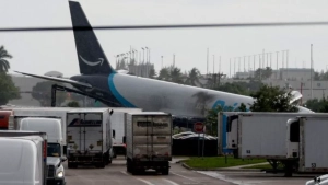 Mayami aeroportida yuk samolyoti halokatga uchrashi oqibatida besh kishi vafot etdi