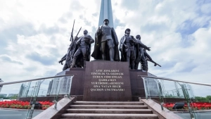 Подготовка к празднику в парке Победы и изменение порядка посещения музея