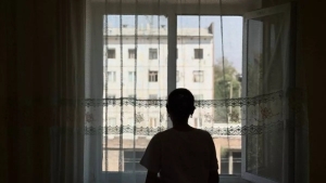 O‘zbekistonda qizni zo‘rlagan erkak 12 yilga qamaldi