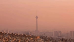 Tehronda havo iflosligi sabab ta’lim to‘xtatildi