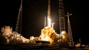 «SpaceX» kompaniyasi koinotga yangi avlod aloqa sun’iy yo‘ldoshlarini uchirdi