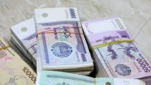 В Узбекистане месячные зарплаты выросли на 19 процентов