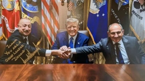 Алиев поблагодарил Трампа за историческую фотографию