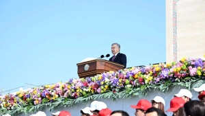President Emphasized the Role of Neighborhoods in Our National Values in Nowruz Greetings