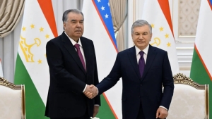 Mirziyoyev va Rahmon strategik sheriklik bosqichiga qadimiy do'stlikni yangiladi