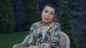 Yulduz Usmonova yuraklarni larzaga solgan ijrosi bilan Shirin Abdullayeva xotirasini yod etdi