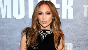 Jennifer Lopes: The path from secretary to stardom