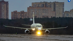Rossiya SJ-100 Superjet samolyotini 2027-yilga mahalliy qismlardan yig'ishni rejalashtirmoqda