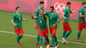 The president of Mexico criticized Chicharito's views on women