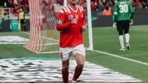 Onopko: Glushakov ajoyib inson va mohir futbolchi