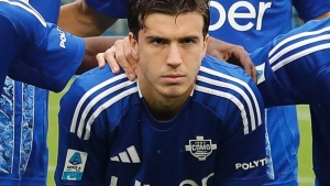 Perrone «Komo» klubida doimiy o‘yinchi bo‘ladi