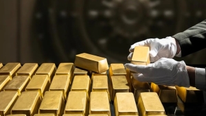 Gold price dropped by 12 percent in two days