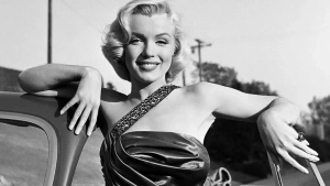 Rare Mercedes used by Marilyn Monroe put up for auction