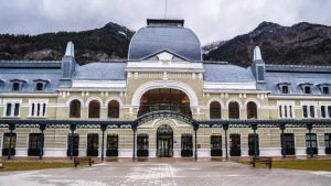 Canfranc vokzali mehmonxonaga aylantirildi