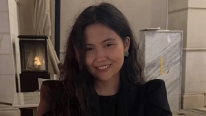 Chess Star Bibisara Assaubayeva Begins Learning Her Native Language