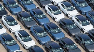 Tesla yangi loyihalarni ishlab chiqarish muddatini kechiktirdi