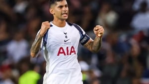 Romero Tottenxem bilan shartnomasini uzaytirdi