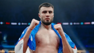 Bahodir Jalolov Filip Xrgovichga murojaat bilan chiqdi, chempionlikni tabriklaydi