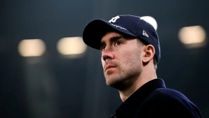 "Barselona" "Yuventus" hujumchisi Dushan Vlaxovichni sotib olishni rejalashtirmoqda