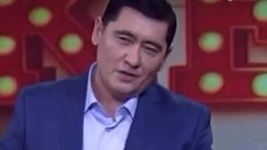 Равшан Комилов не сдает в аренду дорогой костюм