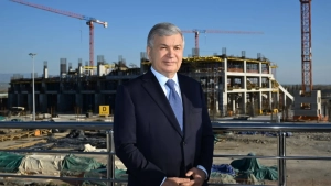Mirziyoyev Inspected the New Football Stadium in Yangi Toshkent