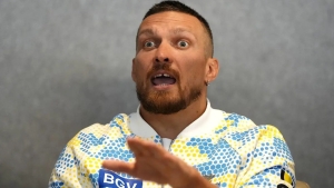 Benavidez Usikni hozirgi avlodning eng kuchli bokschisi deb ta'kidladi