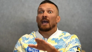 Benavidez Usikni hozirgi avlodning eng kuchli bokschisi deb ta'kidladi