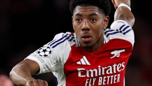 Lewis-Skelli signed a new contract with Arsenal