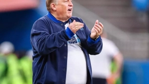 Osinkin Wants to Invite Three Football Players to His Team