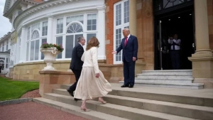 Трамп объединил торговлю и политику в Шотландии