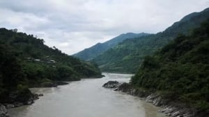Xitoy Tibetda Brahmaputra uchun katta gidroinshoot qurmoqda