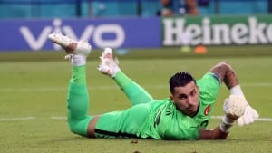Galatasaray Turkiya terma darvozabonini sotib oldi