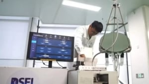 Китайские ученые начали производство кирпичей из лунного грунта