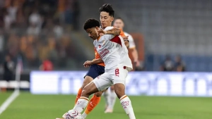 «Bashakshehir» o'zbek futbolchilarining gollariga qaramay «Galatasaroy»ga mag'lub bo'ldi