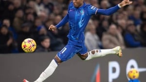 Noni Madueke «Chelsi»dan «Arsenal»ga o‘tishga tayyor