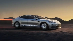 The BYD U7 has been presented with a new digital suspension