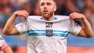 Dinamo Sergeyevni taqdim qilib, Zenitga javob berdi