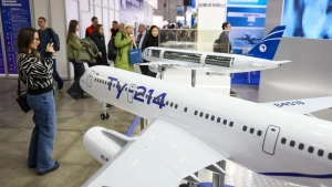 «Birlashgan Aviashosozlik Korporatsiyasi» Tu-214 samolyotlarini 2027-yildan tijoriy aviyakompaniyalarga yetkazib beradi