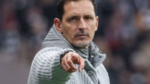 Topmyoller: Ekitike Liverpulga ketishi mumkin