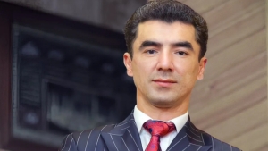 Жизненный урок Абдуллы Курбонова от его учителя Мухриддина Холикова