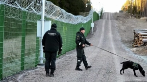Finlandiya rossiyalik boshpanachilarni deportatsiya qilmoqda