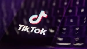 TikTokda bolalar uchun yangi nazorat funksiyalari joriy etildi