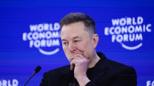 Ilon Mask toza energiyadan voz kechib gazdan foydalanmoqda