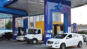 O'zbekistonda Rossiya benzini taqchilligi sababli narxlar keskin oshdi