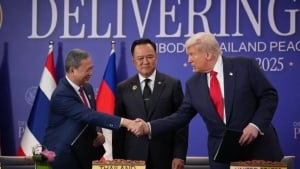 Peace agreement signed between Thailand and Cambodia