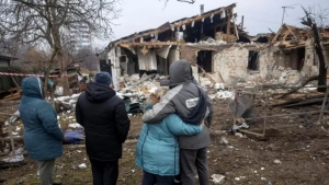 Russia intensifies air strikes on Ukraine