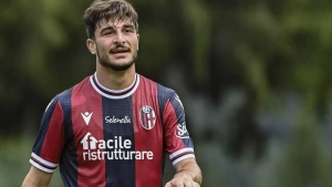 Bologna extends contract with Orsolini