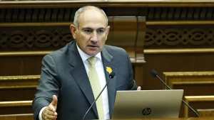 Pashinyan Rossiya harbiy bazasini mamlakatdan olib chiqib ketishga ruxsat berdi