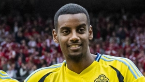 Isak is unhappy with the salary increase from "Newcastle"