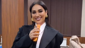 Munisa Rizayeva performed a duet at the “Setora” concert